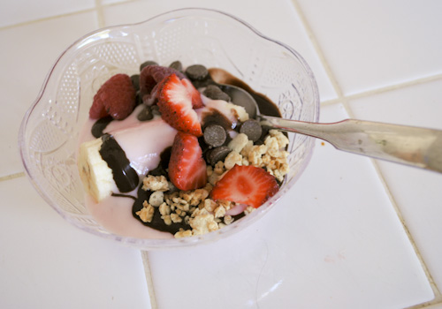 Tillamook Yogurt Sundaes_9