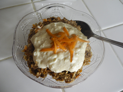 Carrot Cake Oatmeal with Quick Oats